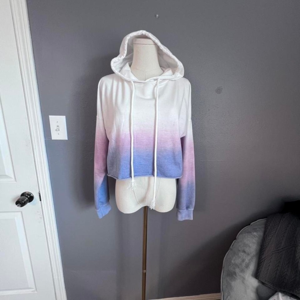 Pink‎ and Purple Ombre Cropped Hoodie Women's Size Large
